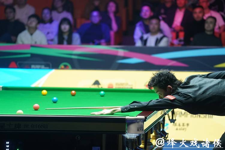 斯诺克国际锦标赛：吴宜泽10-6战胜希金斯夺冠